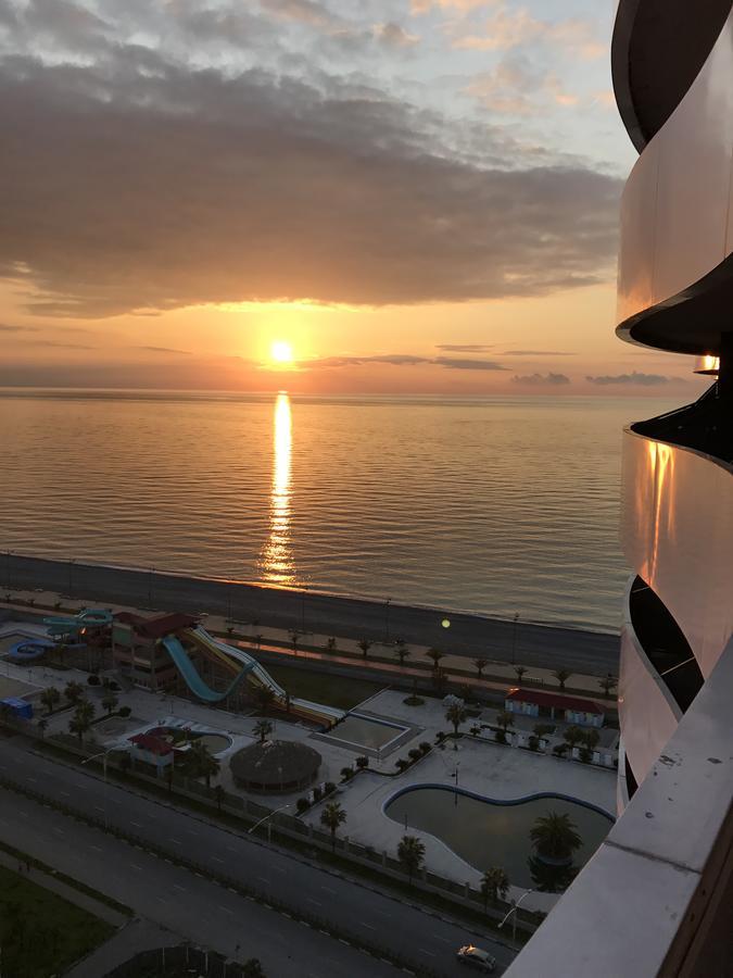 Orbi Residence Apartment Batumi Bagian luar foto